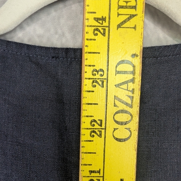 Talbots Size Small 100% Linen Navy Blouse, White Lace & Bead Neckline Pristine - Picture 10 of 11